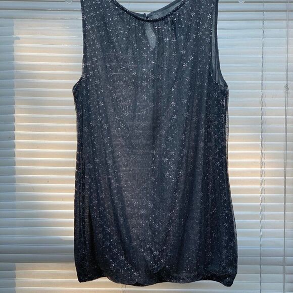 NWOT New York & Company Metallic Sleeveless Top M - Picture 2 of 5